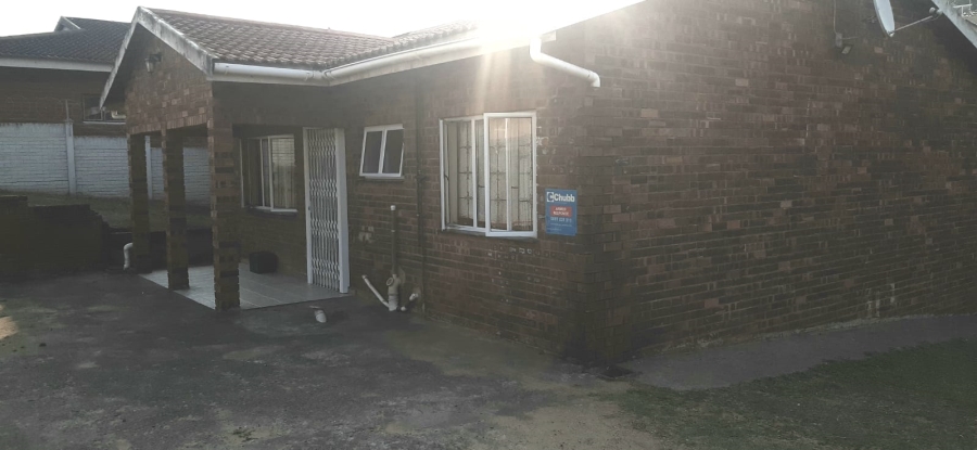 To Let 3 Bedroom Property for Rent in Lovu KwaZulu-Natal