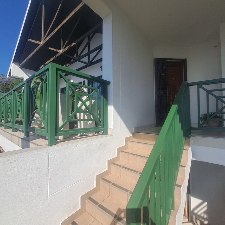 To Let 3 Bedroom Property for Rent in Westbrook KwaZulu-Natal