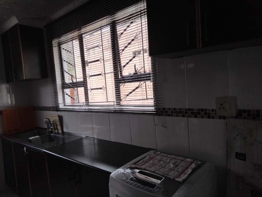 3 Bedroom Property for Sale in Umlazi Z KwaZulu-Natal