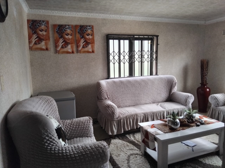 3 Bedroom Property for Sale in Umlazi Z KwaZulu-Natal