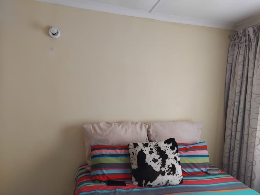 3 Bedroom Property for Sale in Umlazi Z KwaZulu-Natal