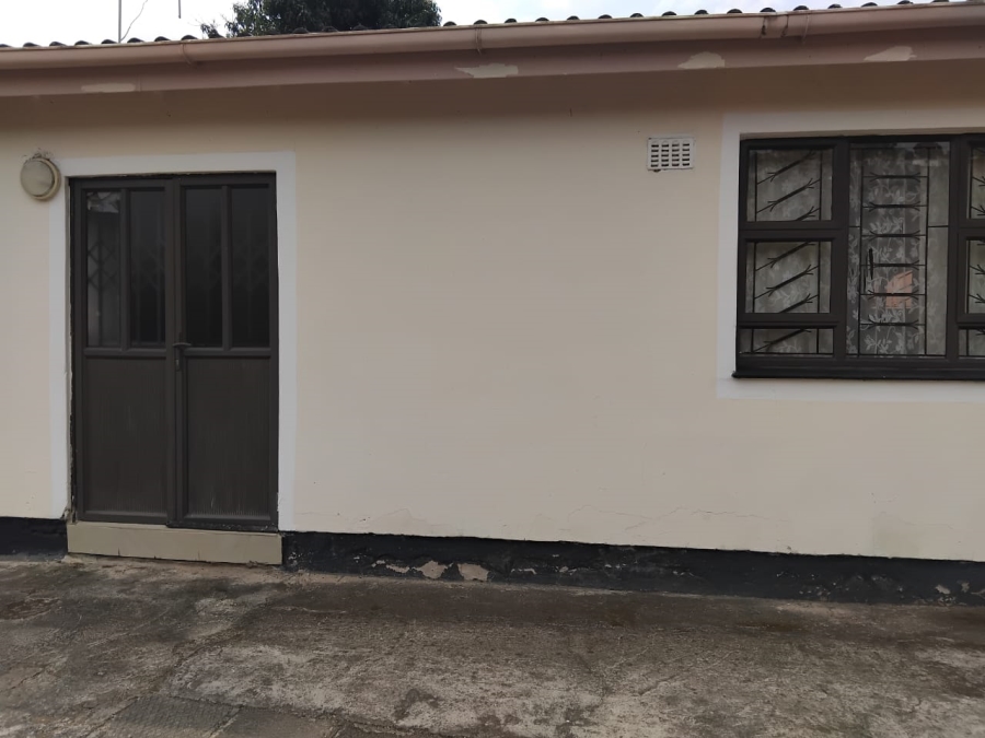 3 Bedroom Property for Sale in Umlazi Z KwaZulu-Natal