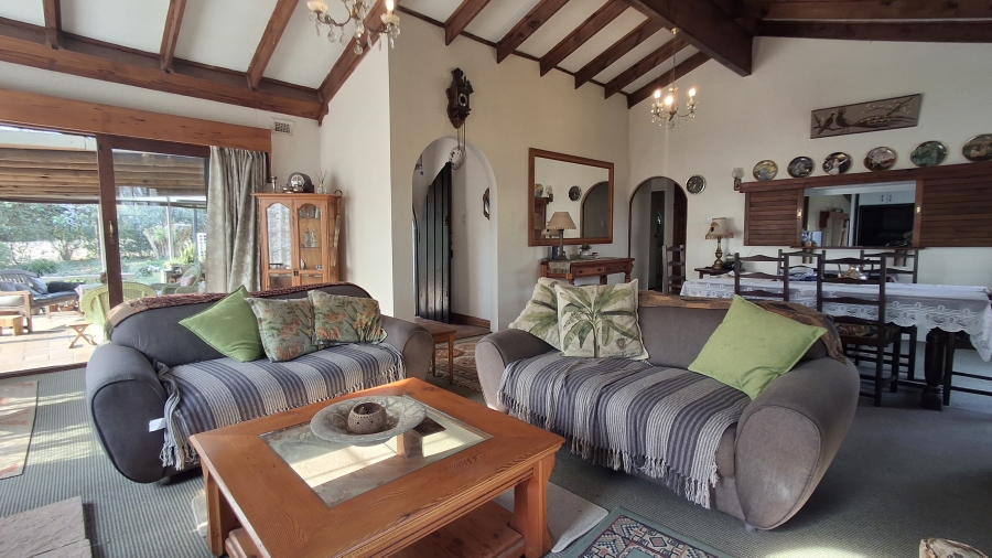 4 Bedroom Property for Sale in Greendale KwaZulu-Natal