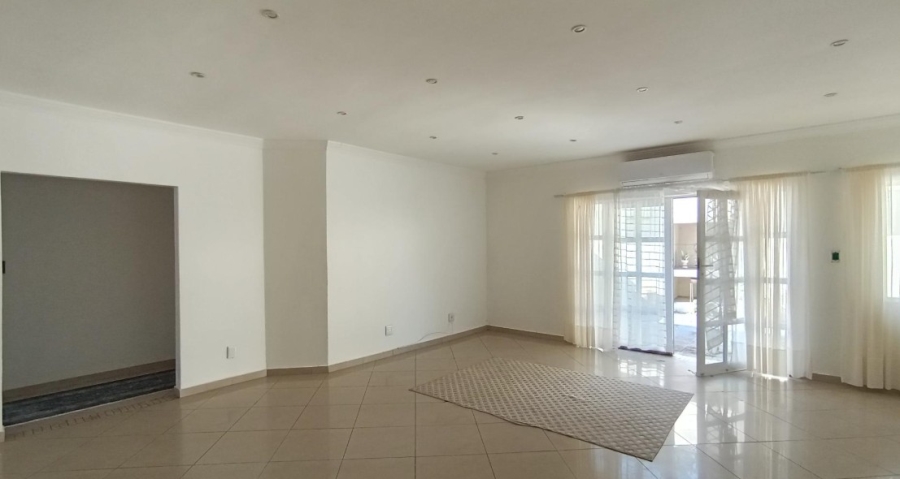 5 Bedroom Property for Sale in Ramsgate KwaZulu-Natal