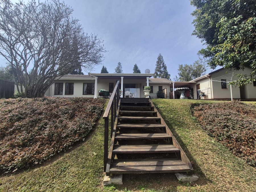 3 Bedroom Property for Sale in Mountain Homes KwaZulu-Natal