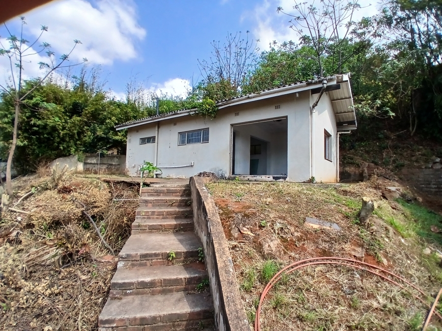 5 Bedroom Property for Sale in Sea View KwaZulu-Natal