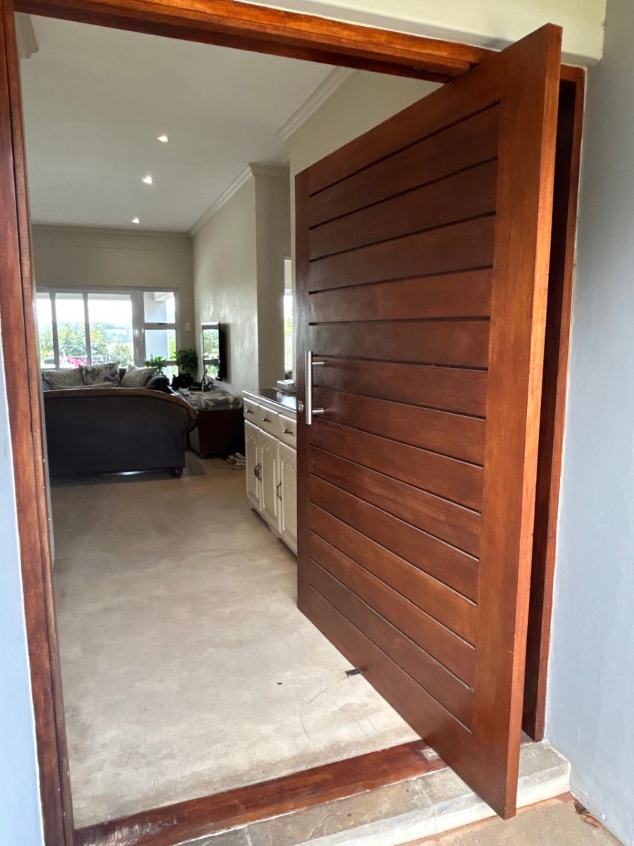 5 Bedroom Property for Sale in Zini River Estate KwaZulu-Natal