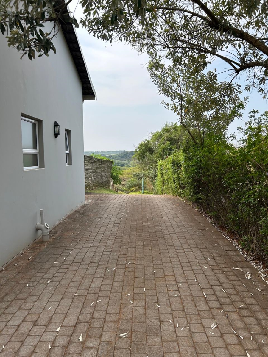 5 Bedroom Property for Sale in Zini River Estate KwaZulu-Natal