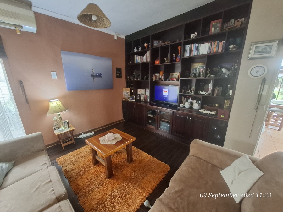 3 Bedroom Property for Sale in Pioneer Park KwaZulu-Natal