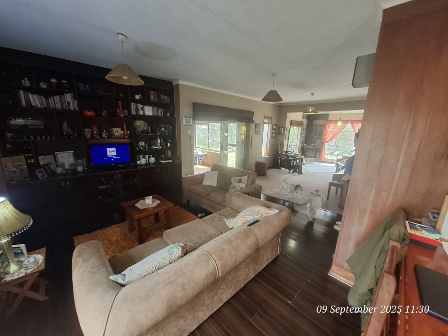 3 Bedroom Property for Sale in Pioneer Park KwaZulu-Natal