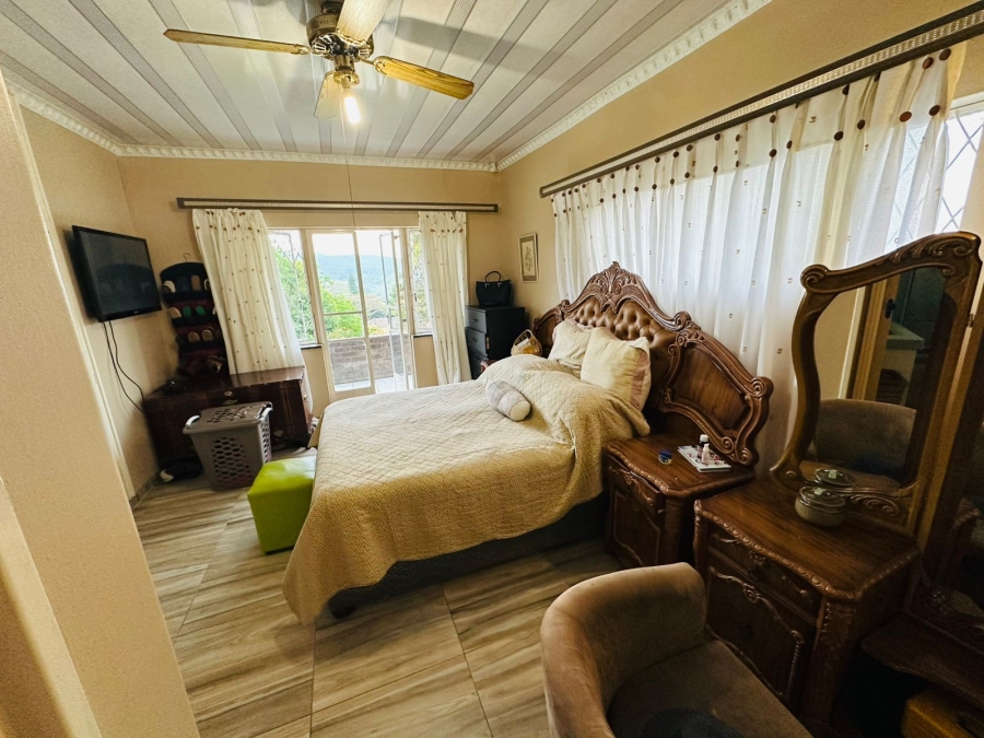 5 Bedroom Property for Sale in Blackridge KwaZulu-Natal