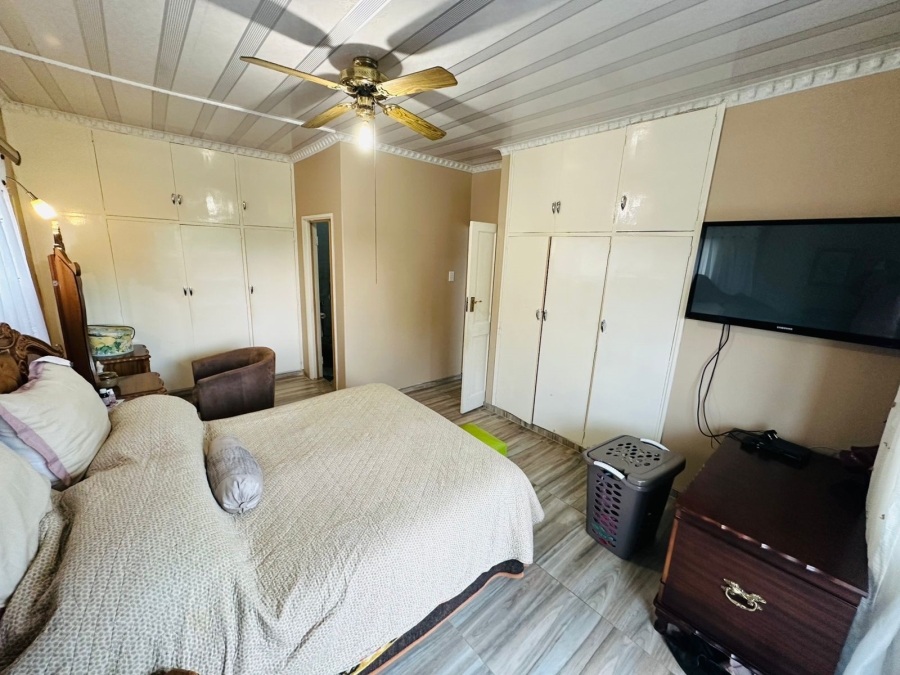 5 Bedroom Property for Sale in Blackridge KwaZulu-Natal