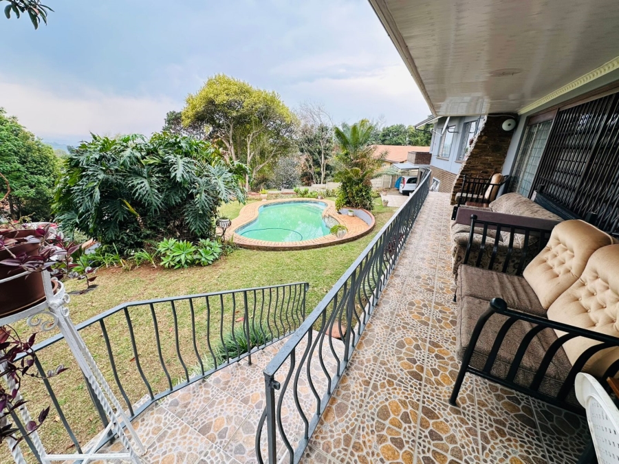 5 Bedroom Property for Sale in Blackridge KwaZulu-Natal