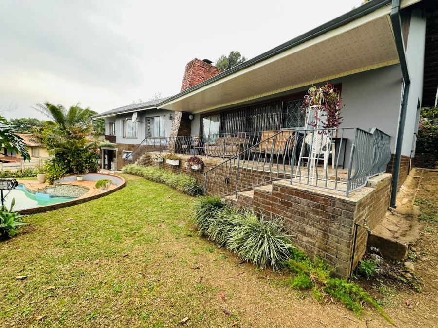 5 Bedroom Property for Sale in Blackridge KwaZulu-Natal