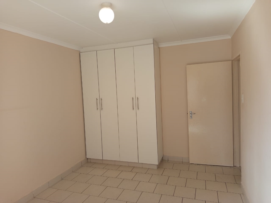 To Let 2 Bedroom Property for Rent in Brindhaven KwaZulu-Natal