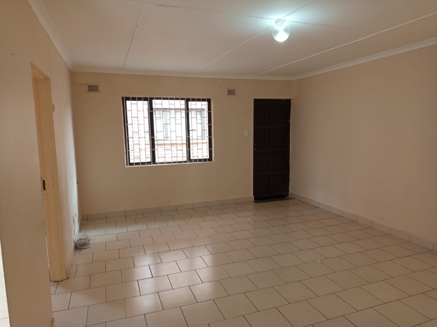 To Let 2 Bedroom Property for Rent in Brindhaven KwaZulu-Natal