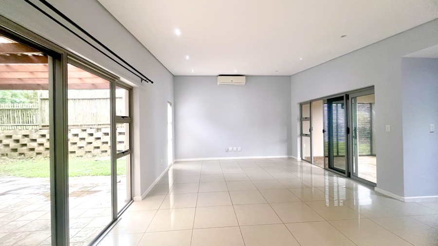 3 Bedroom Property for Sale in Palm Lakes Estate KwaZulu-Natal