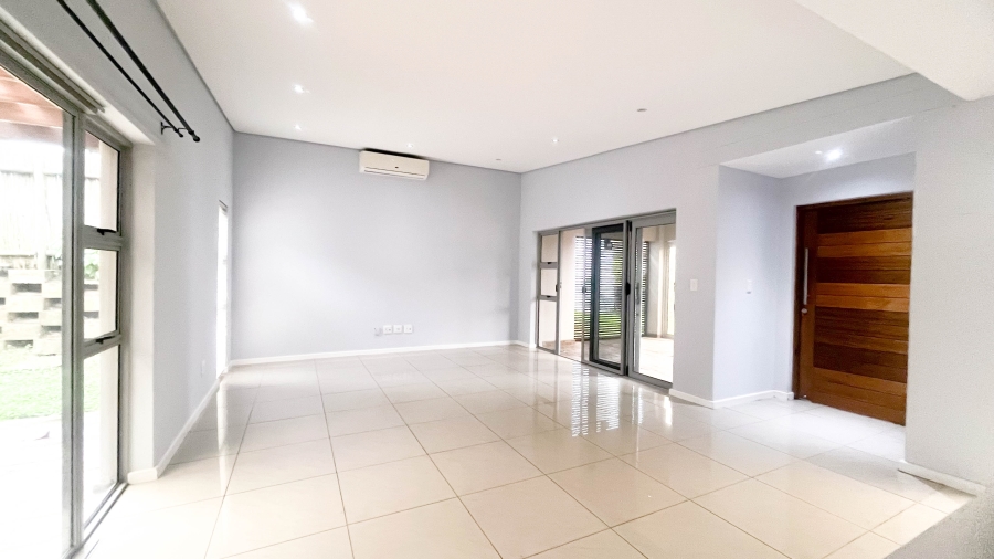 3 Bedroom Property for Sale in Palm Lakes Estate KwaZulu-Natal