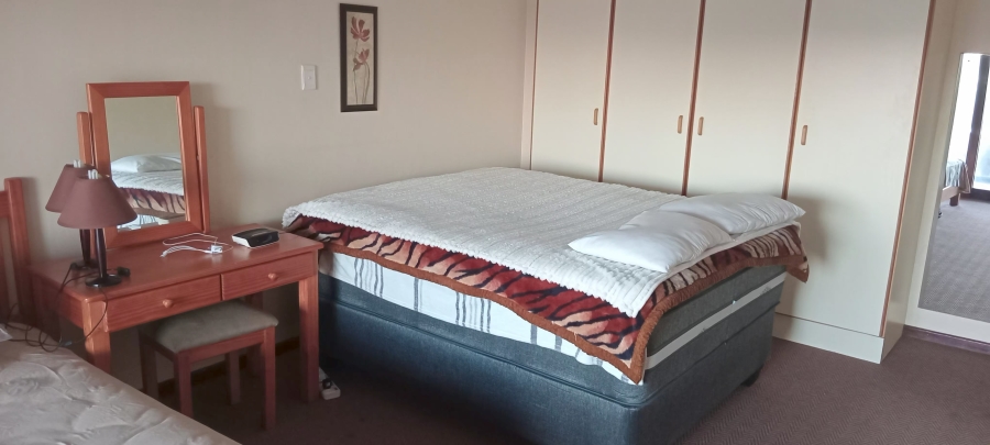 1 Bedroom Property for Sale in Beacon Rocks KwaZulu-Natal
