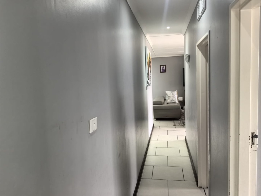 4 Bedroom Property for Sale in Farningham Ridge KwaZulu-Natal