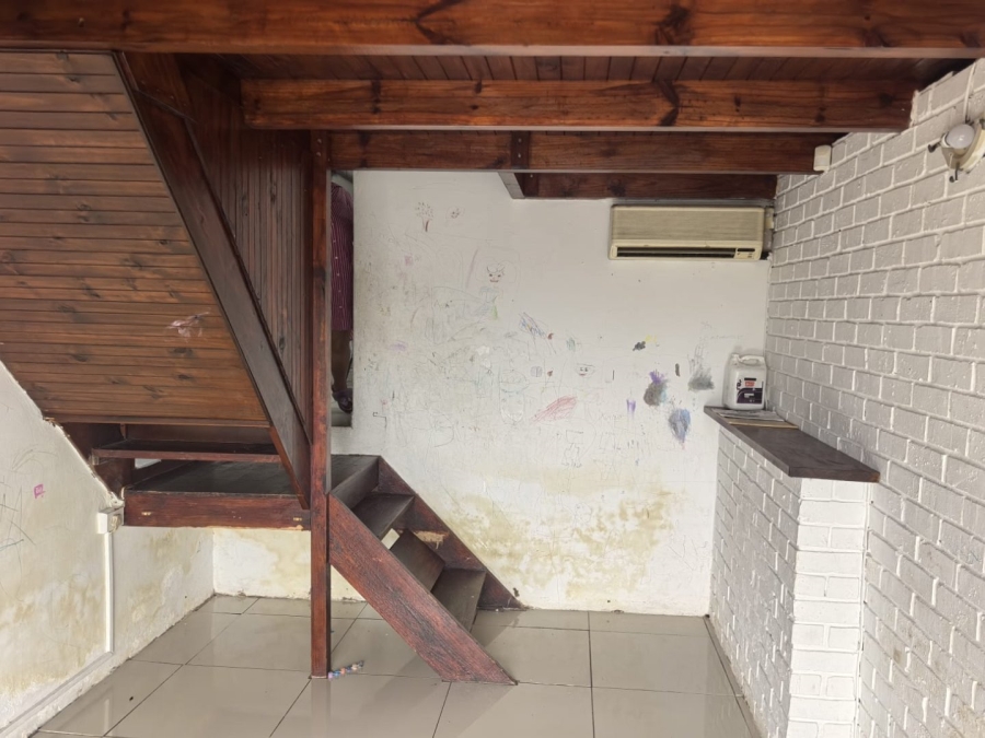 4 Bedroom Property for Sale in Farningham Ridge KwaZulu-Natal