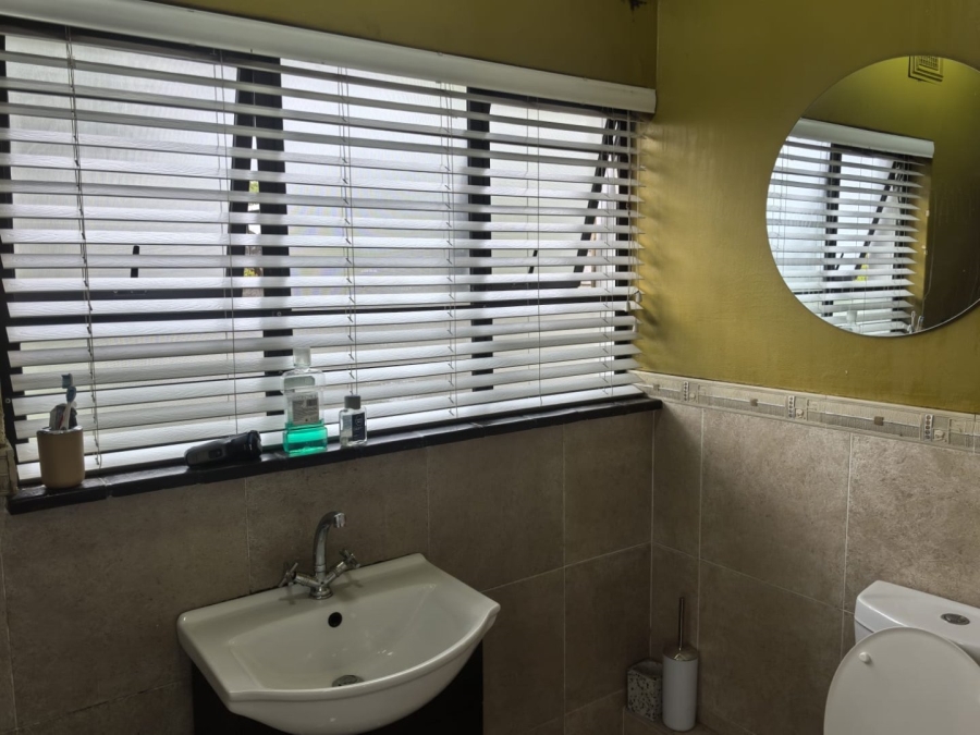 4 Bedroom Property for Sale in Farningham Ridge KwaZulu-Natal