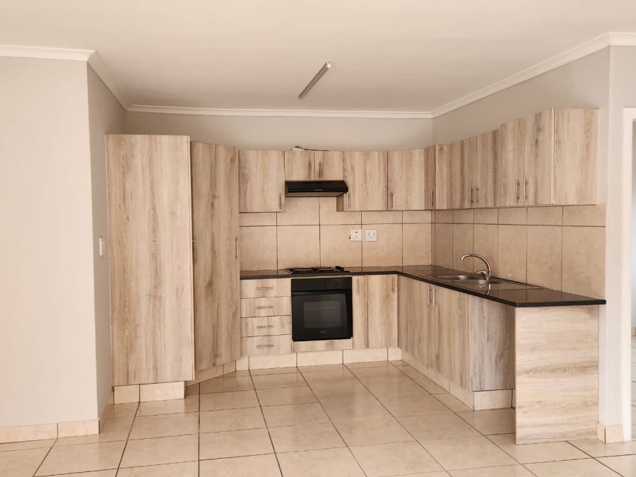 To Let 2 Bedroom Property for Rent in Crestholme KwaZulu-Natal