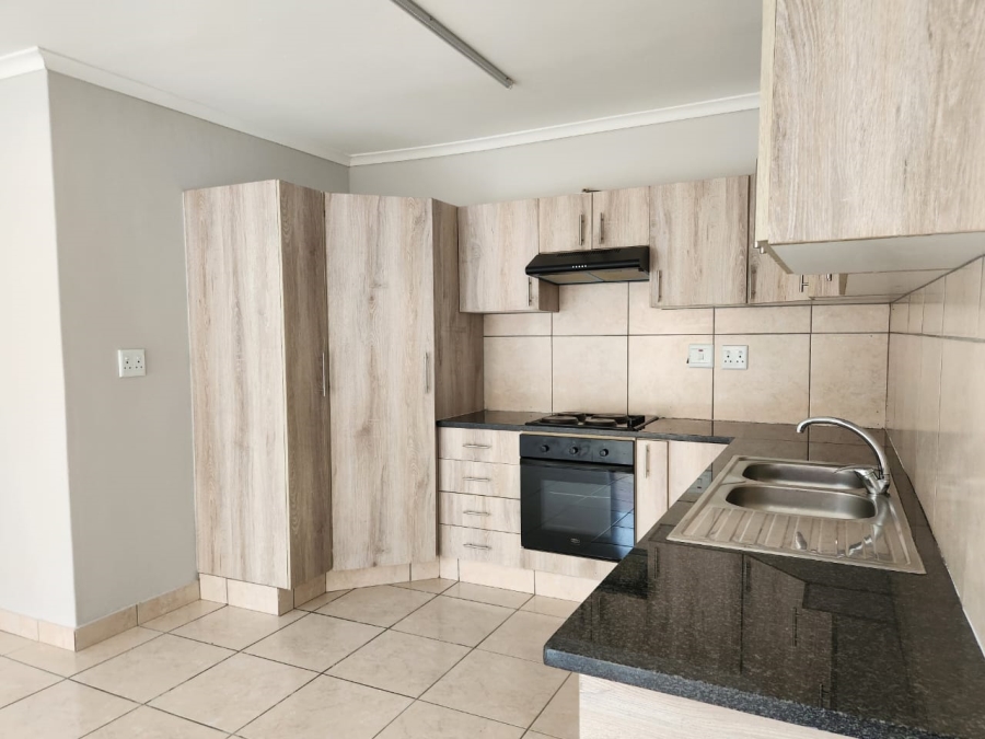 To Let 2 Bedroom Property for Rent in Crestholme KwaZulu-Natal