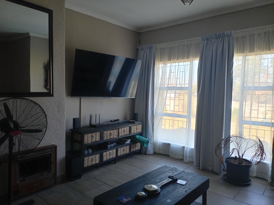 4 Bedroom Property for Sale in Pioneer Park KwaZulu-Natal