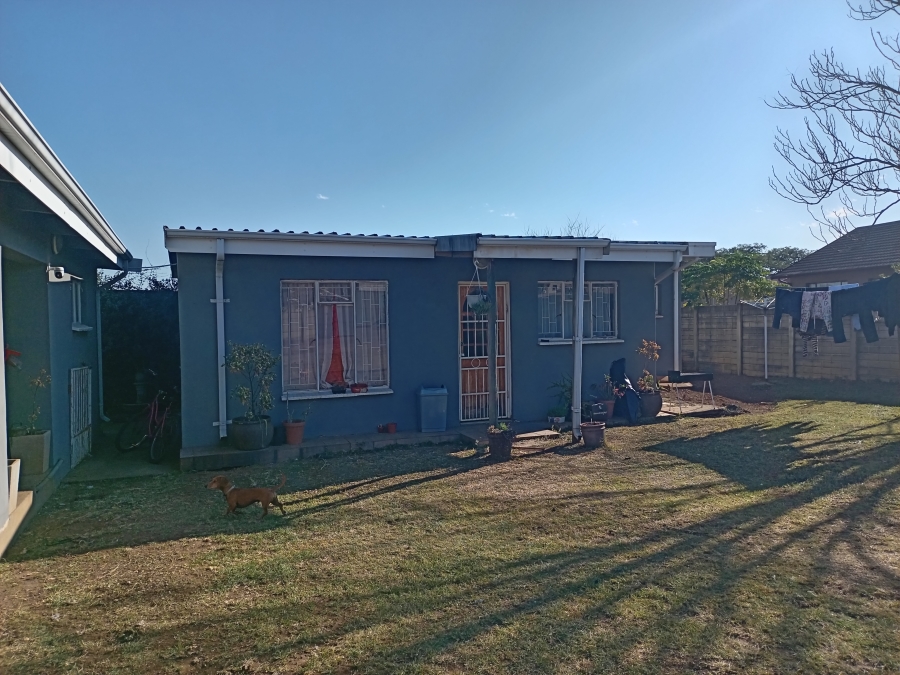 4 Bedroom Property for Sale in Pioneer Park KwaZulu-Natal