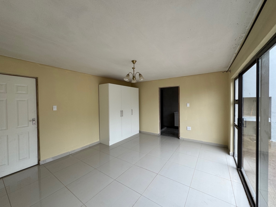 To Let 2 Bedroom Property for Rent in Hilton Gardens KwaZulu-Natal