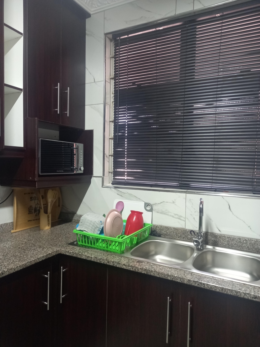 2 Bedroom Property for Sale in Glenwood KwaZulu-Natal