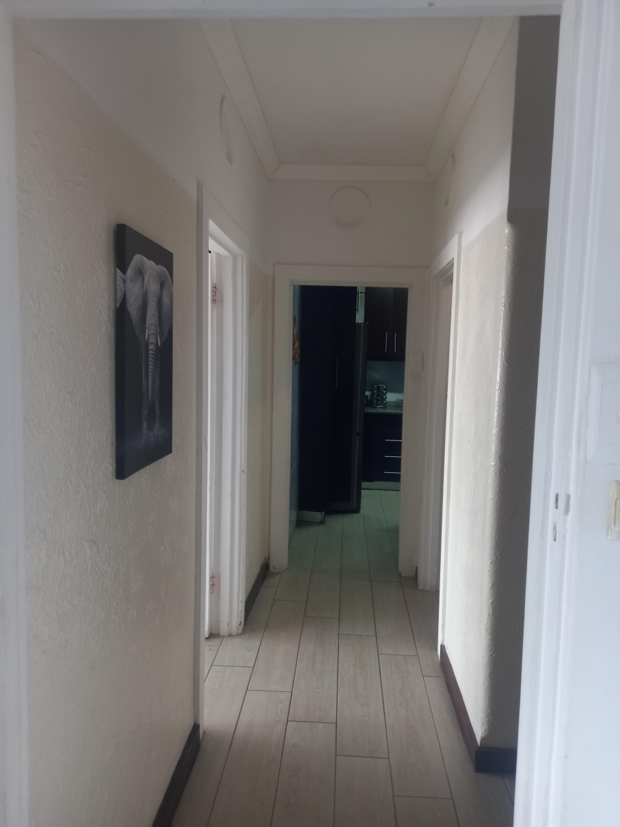 2 Bedroom Property for Sale in Glenwood KwaZulu-Natal