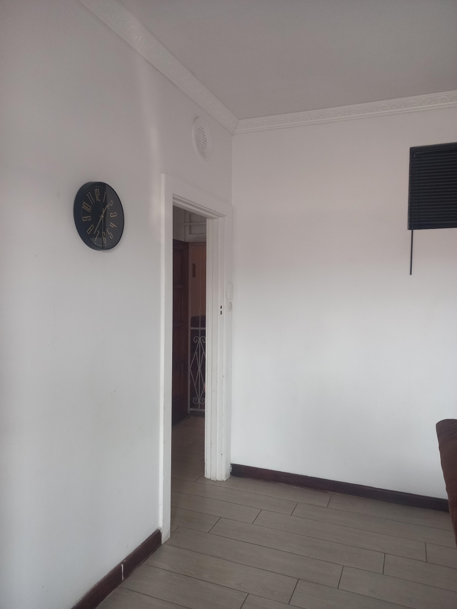 2 Bedroom Property for Sale in Glenwood KwaZulu-Natal
