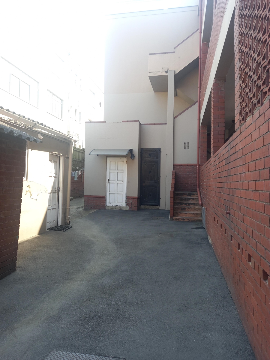2 Bedroom Property for Sale in Glenwood KwaZulu-Natal