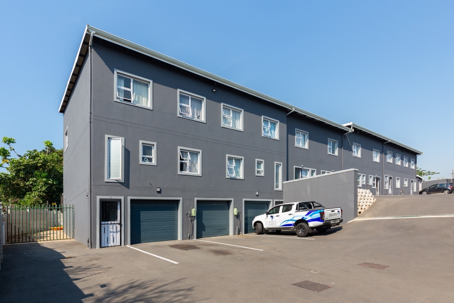 To Let 4 Bedroom Property for Rent in Park Hill KwaZulu-Natal
