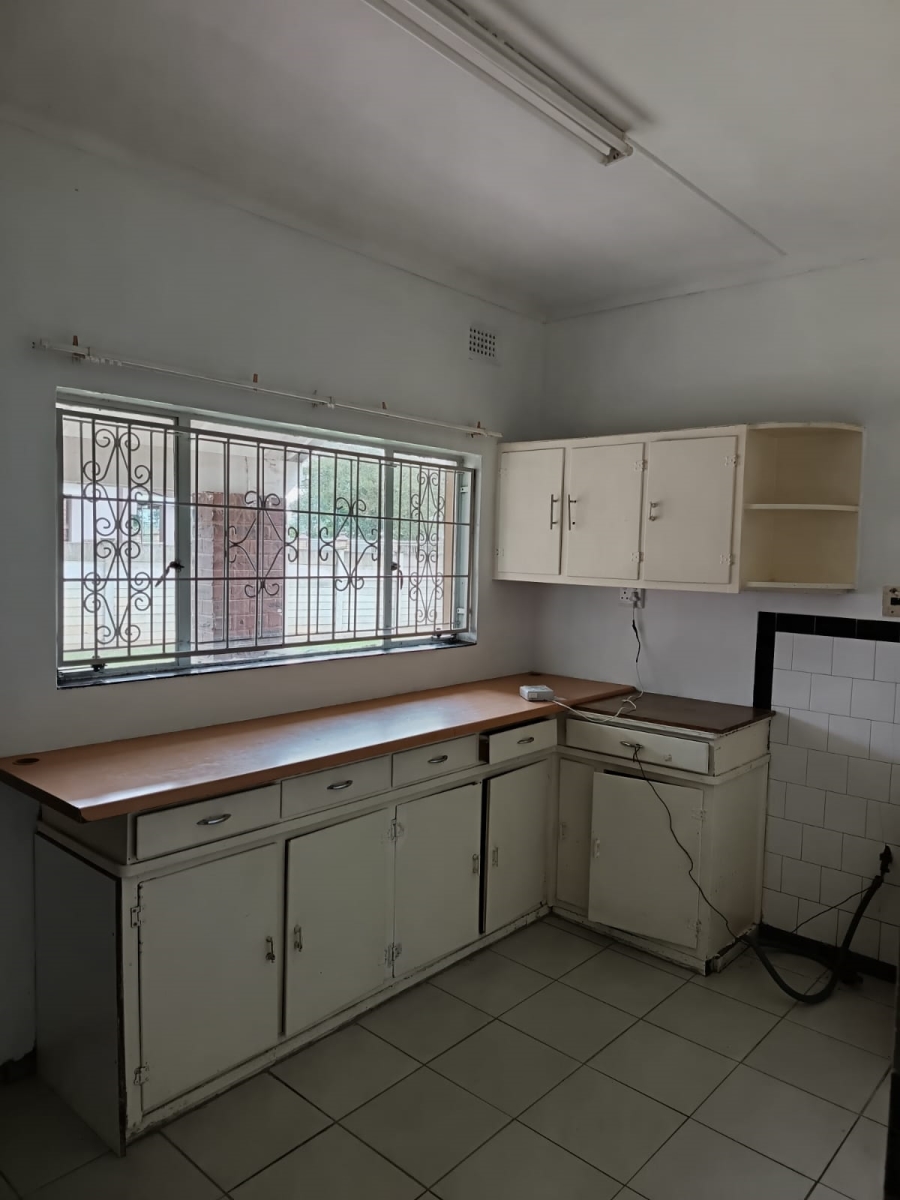 3 Bedroom Property for Sale in Scottsville KwaZulu-Natal