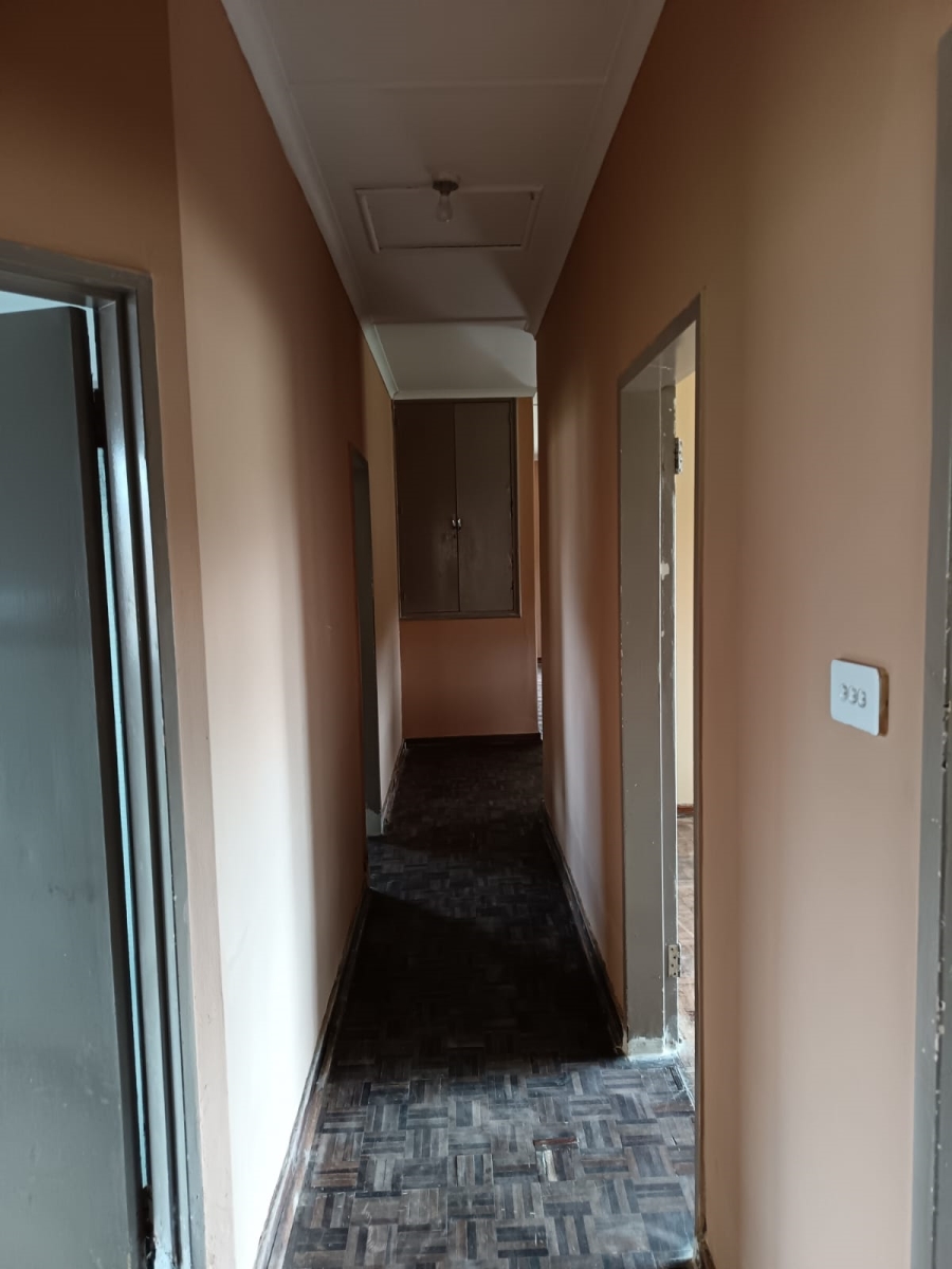 3 Bedroom Property for Sale in Scottsville KwaZulu-Natal