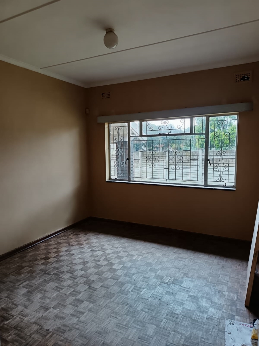3 Bedroom Property for Sale in Scottsville KwaZulu-Natal