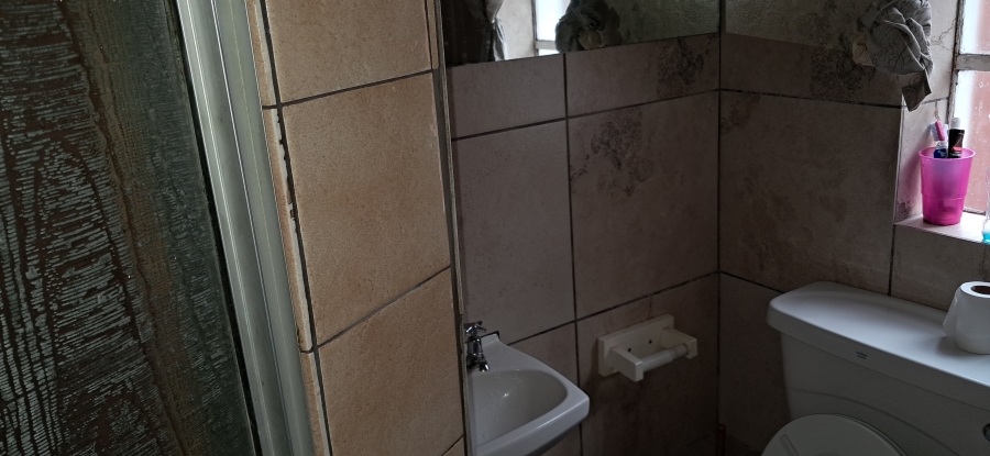 3 Bedroom Property for Sale in Sunnyridge KwaZulu-Natal