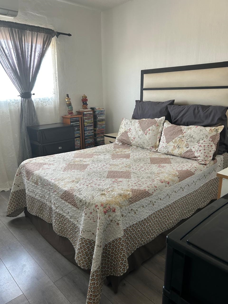 1 Bedroom Property for Sale in Paradise Valley KwaZulu-Natal