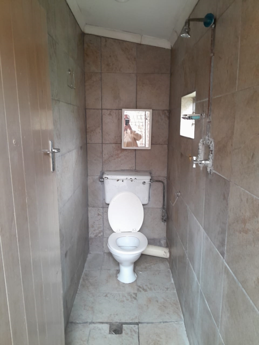 To Let 1 Bedroom Property for Rent in Scottsville KwaZulu-Natal