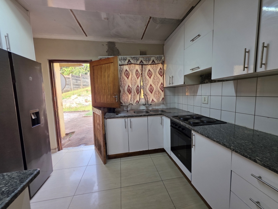 3 Bedroom Property for Sale in Richem KwaZulu-Natal