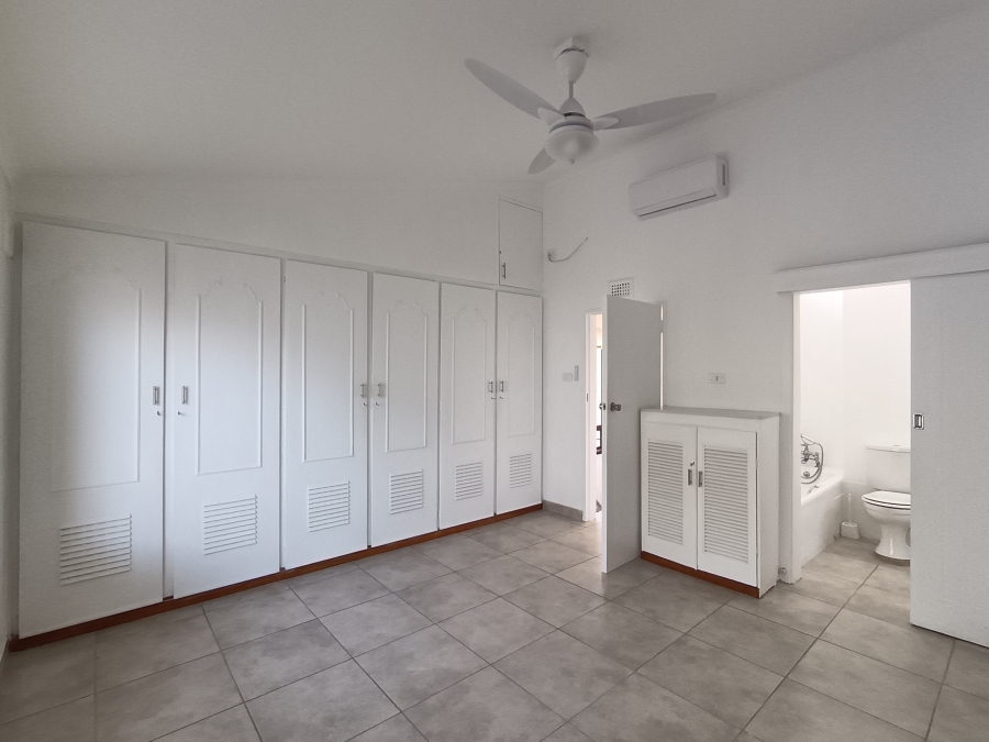 2 Bedroom Property for Sale in Umhlanga KwaZulu-Natal