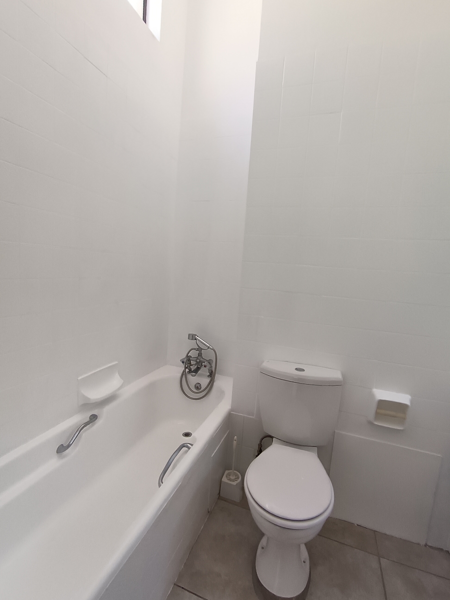2 Bedroom Property for Sale in Umhlanga KwaZulu-Natal