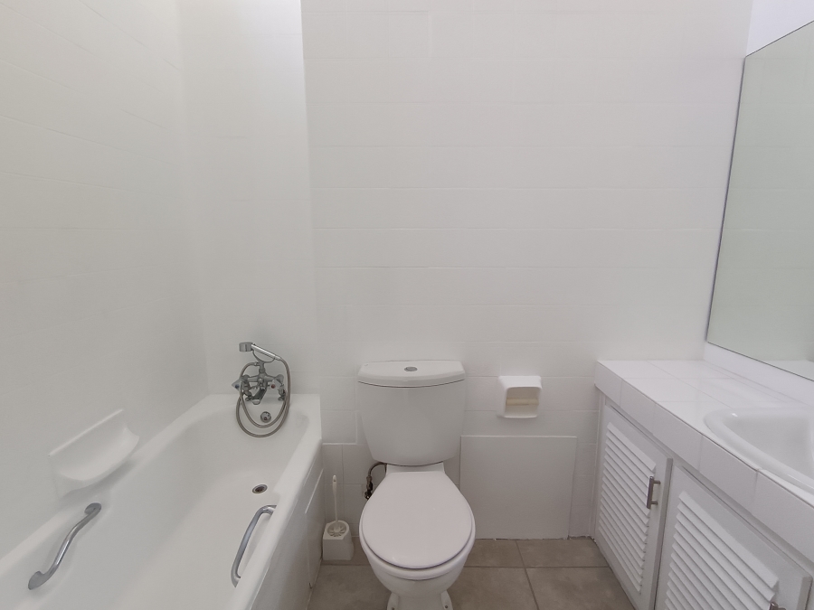 2 Bedroom Property for Sale in Umhlanga KwaZulu-Natal