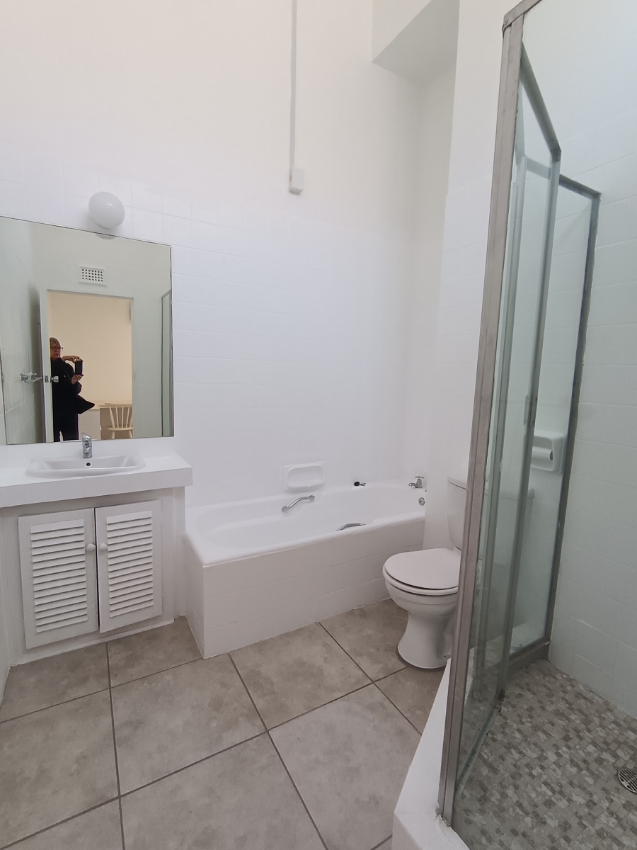 2 Bedroom Property for Sale in Umhlanga KwaZulu-Natal