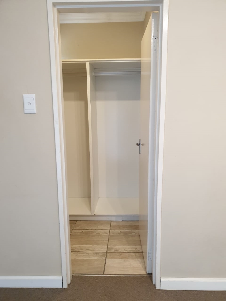 1 Bedroom Property for Sale in Westville Central KwaZulu-Natal