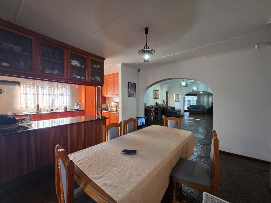 To Let 4 Bedroom Property for Rent in Kildare KwaZulu-Natal
