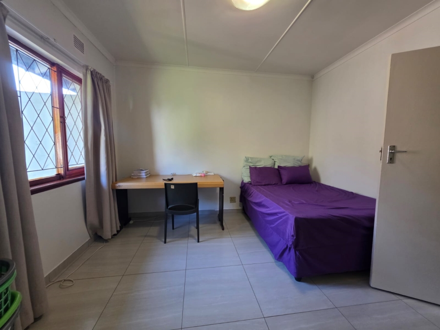 To Let 4 Bedroom Property for Rent in Kildare KwaZulu-Natal